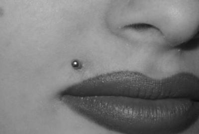 Monroe piercing